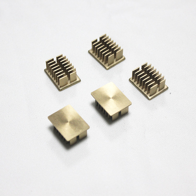 Plating Gold Cold Forged Heat Sink For CNC Machine ISO9001 Anti Rust 11x7cm